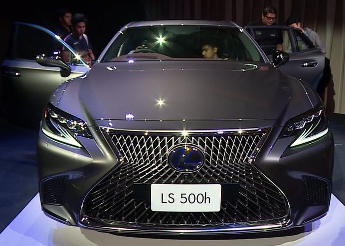 Lexus เปิดตัว LS 4 รุ่น ตั้งเป้ายอดขาย 40 คันต่อปี