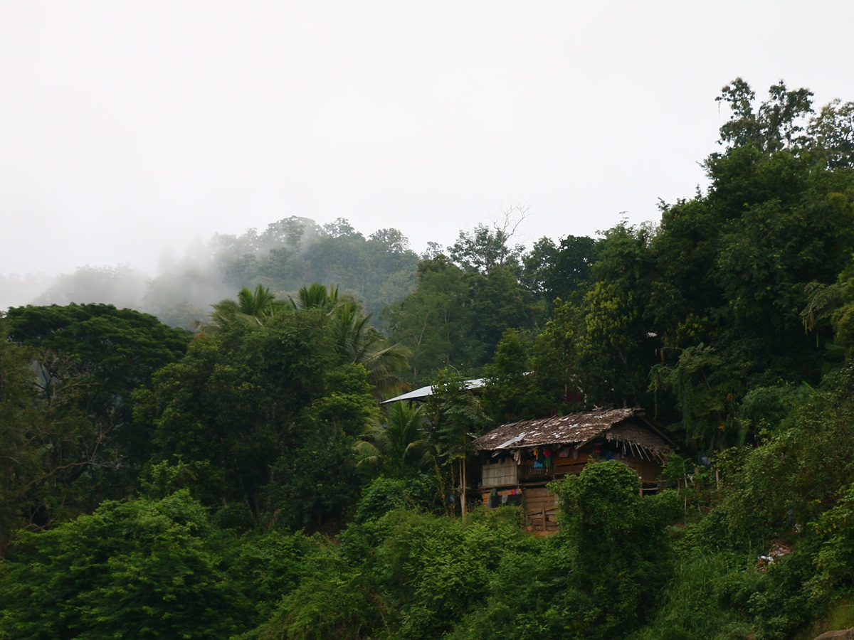 TK-0800952-ThaiBorder.JPG