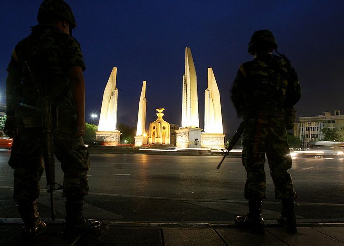 ฉลามเขียว : ประชามติแก้รัฐธรรมนูญ