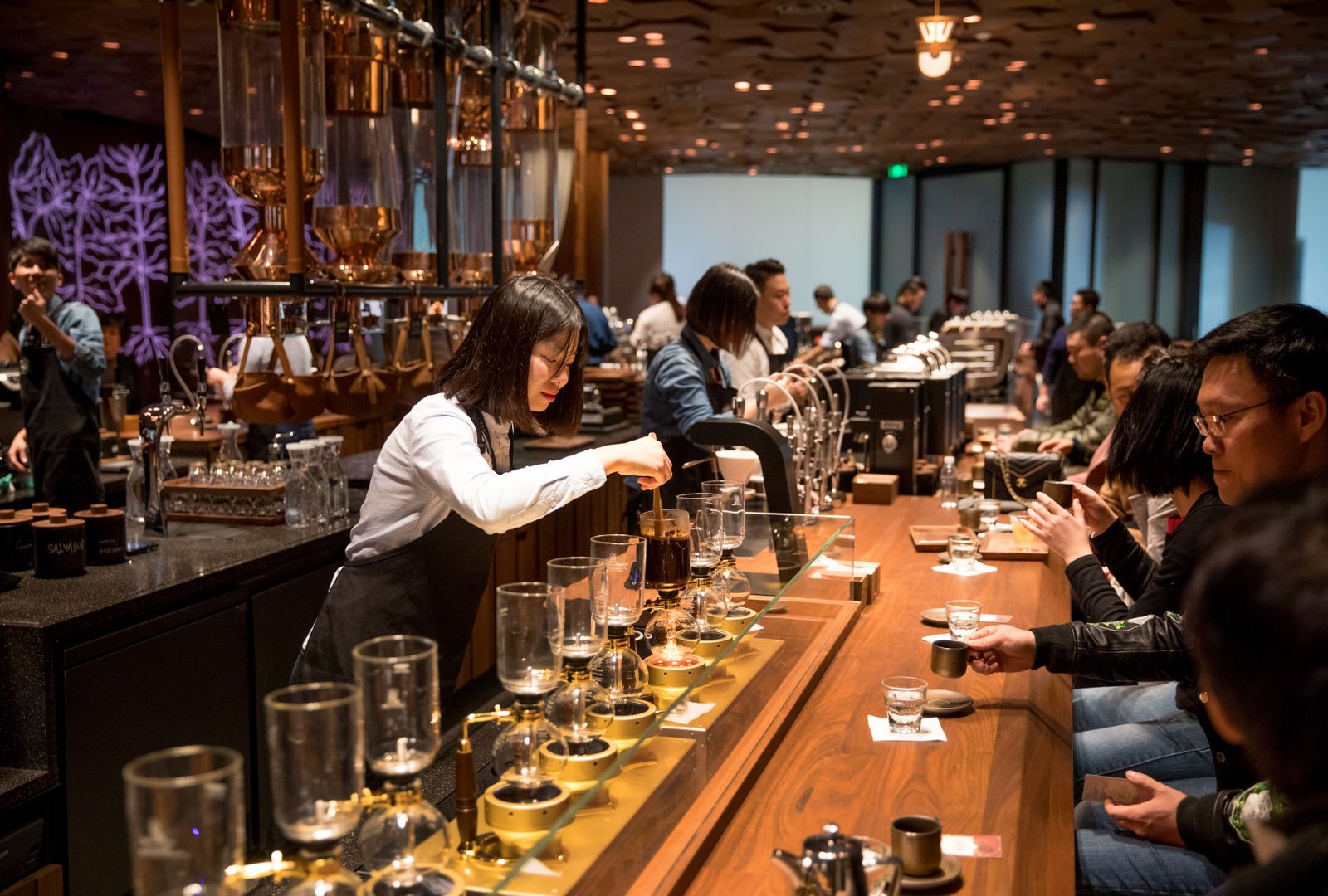 starbucks_roastery_shanghai_f.jpg