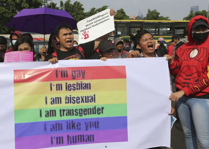 ท้องถิ่นอินโดนีเซียตั้งทีมสอดส่อง LGBT