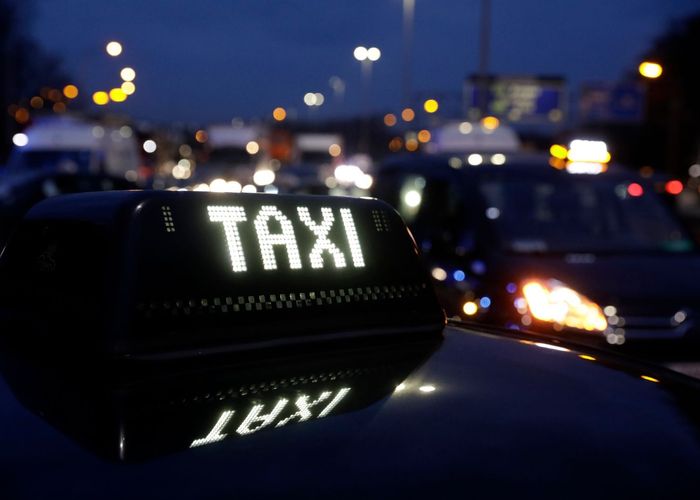 แท็กซี่ในเบลเยี่ยมรวมตัวปิดถนนประท้วงUber