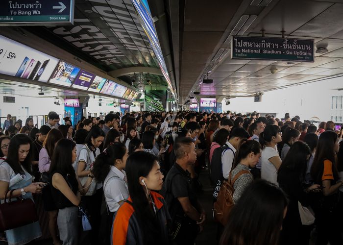 ‘สั่งปิดรถไฟฟ้า’ ค่าเสียหายที่ประชาชนต้องร่วมกันจ่าย