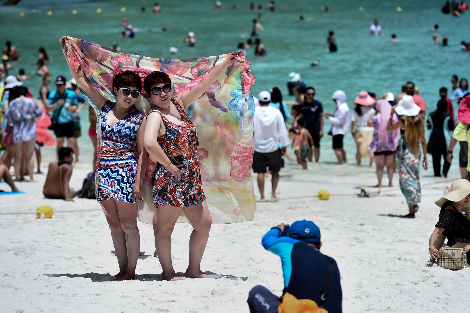 AFP-อ่าวมาหยา-เกาะพีพี-นักท่องเที่ยว-นทท.จีน-ท่องเที่ยว-ทัวร์จีน