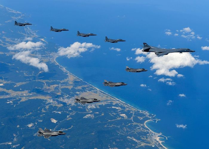 เกาหลีใต้ยิงเตือนเครื่องบินรัสเซียรุกล้ำน่านฟ้า