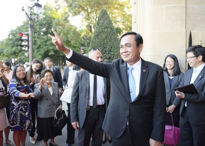 'ประยุทธ์' พบคนไทยในปารีส หารือเอกชน ขับเคลื่อนการค้า-ลงทุน ก่อนพบผู้นำฝรั่งเศส