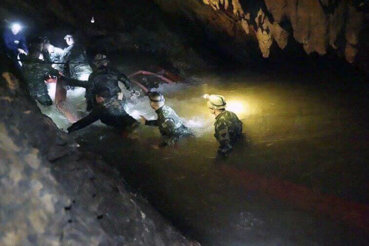 AP-ถ้ำหลวง-เด็กติดถ้ำ-ทีมหมูป่า