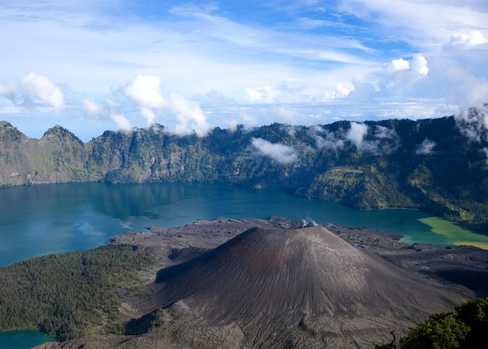 คนไทยติดเกาะลอมบอก 179 คน สถานทูตประสานทางการอินโดนีเซียเข้าช่วยเหลือ