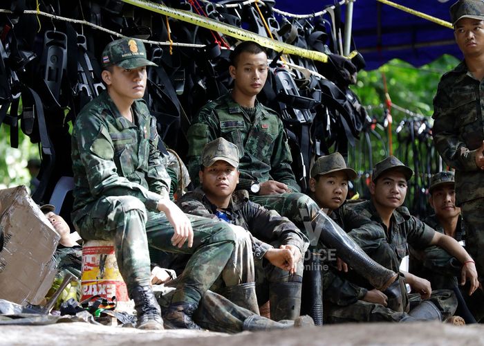 รัฐบาลเตรียมขอพระราชานุญาตใช้ 'พระลานพระราชวังดุสิต'จัดงานขอบคุณทีมกู้ภัยหมูป่า