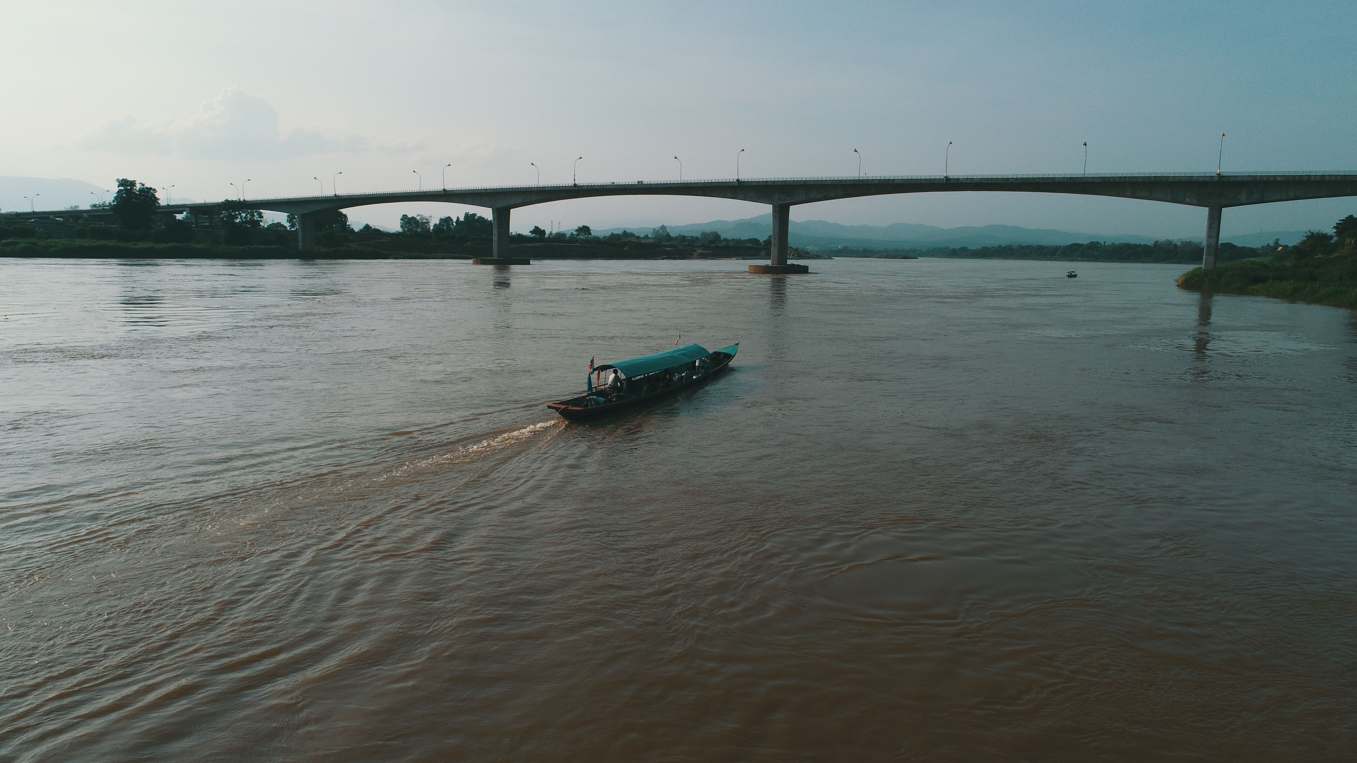 เชียงของ-แม่น้ำโขง-เชียงราย-สะพานมิตรภาพไทย-ลาว