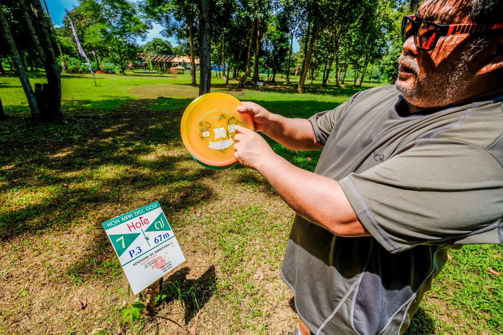 27.เกาะหมาก ดิสกอล์ฟ (Koh Mak Disc Golf).jpg