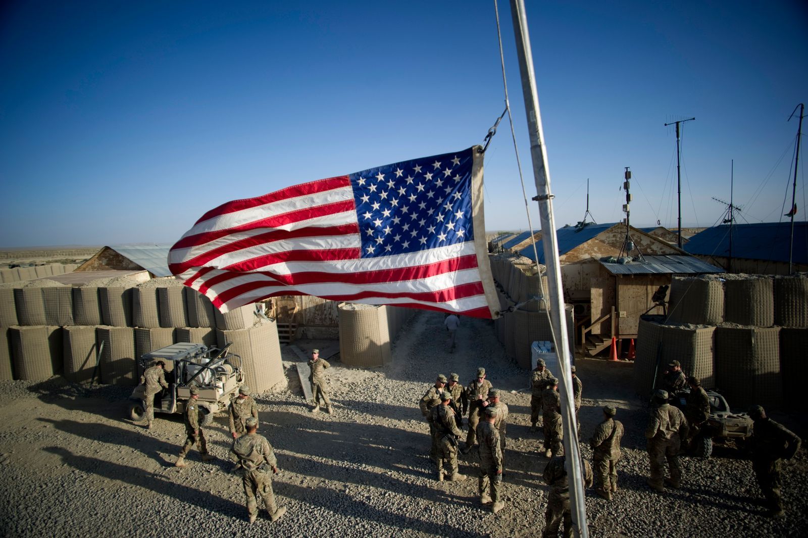AFP-ทหารอเมริกันในอัฟกานิสถาน-ทรมาน-วอเตอร์บอร์ดดิง-ซีไอเอ-ธงสหรัฐฯ