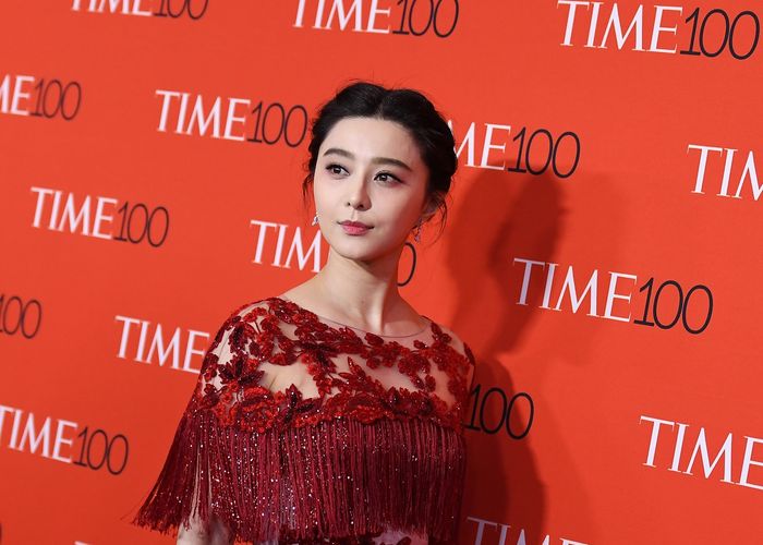ฟ่านปิงปิง ถูกสั่งปรับเกือบ 800 ล้านหยวน เหตุเลี่ยงภาษี
