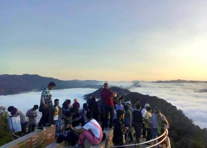 สกายวอล์คยาวที่สุดในเอเชีย คาดแล้วเสร็จปี 2563