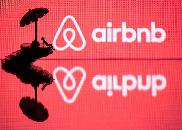 Airbnb แบกรับค่าใช้จ่ายไม่ไหว ประกาศลดพนักงานทั่วโลก 25%