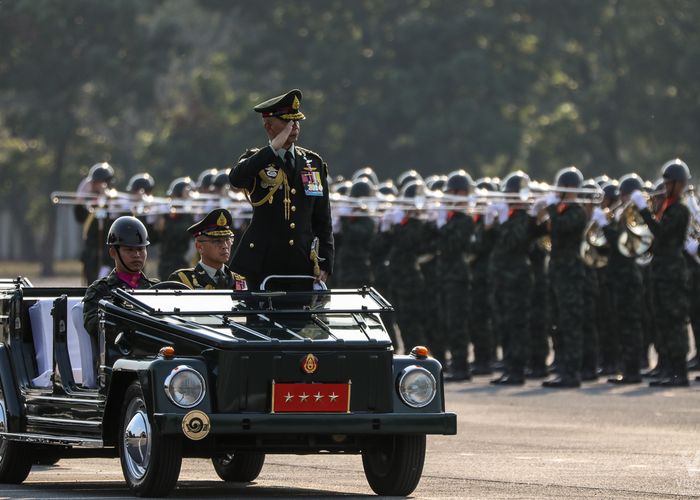 สะพัด ‘รัฐประหาร’ เคลื่อนพล ‘นอกฤดู’ จับอาการ ‘ประยุทธ์-อภิรัชต์’