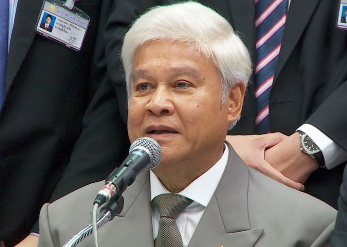 จำคุก 2 ปี 'ยงยุทธ' คดีสนามกอล์ฟอัลไพน์ ศาลให้ประกัน 9 แสนบ. พร้อมออกนอกประเทศ