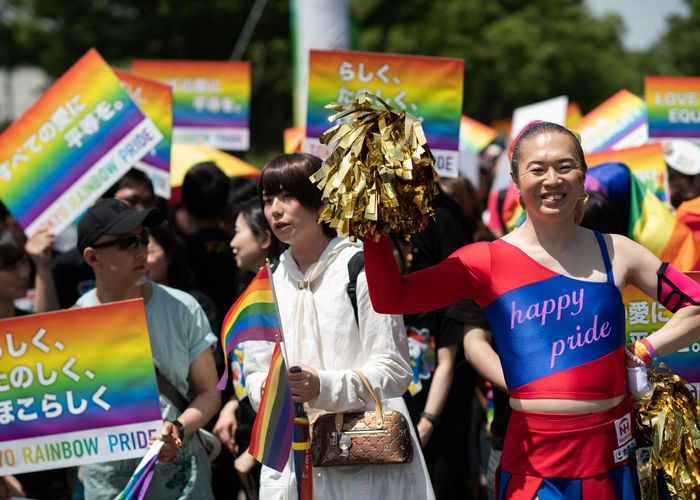 ส.ส.ญี่ปุ่นกล่าว 'ชาติจะล่มจม หากทุกคนอยู่ในกลุ่ม LGBT'