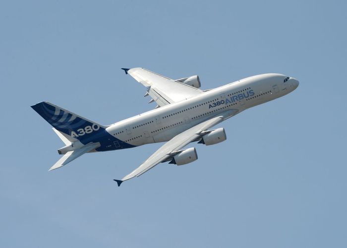 'แอร์บัส' ประกาศยุติผลิตเครื่องบิน A380 พนักงานกว่า 3,500 คนอาจตกงาน