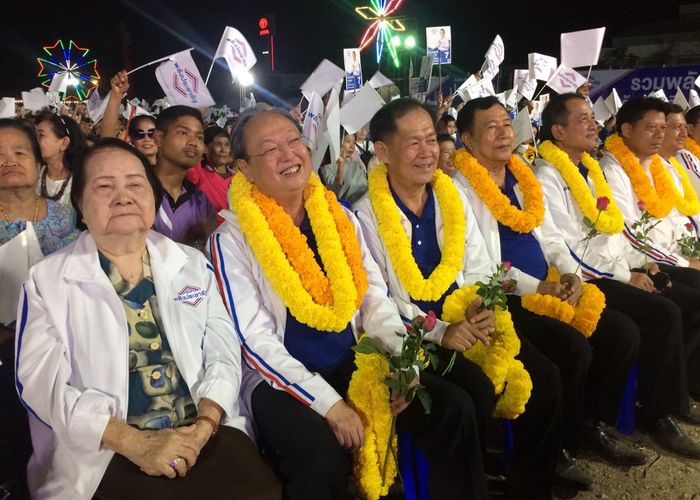 'สนธิรัตน์' ปราศรัยเมืองกาญจน์ ชูเมืองท่องเที่ยว-อุตสาหกรรม สร้างแผ่นดินทองสมชื่อ