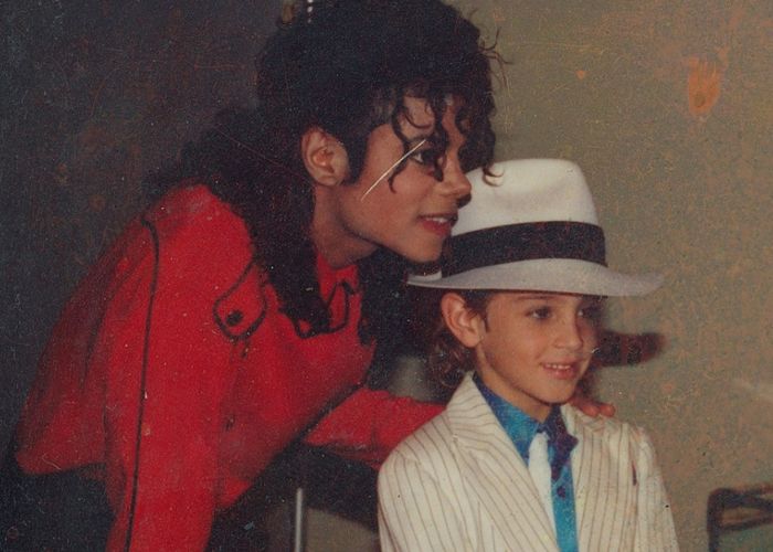 Leaving Neverland: จากไมเคิล แจ็คสัน ถึงซึงรี และประโยค ศิลปินมีไว้ชื่นชม ไม่ได้มีไว้รู้จัก