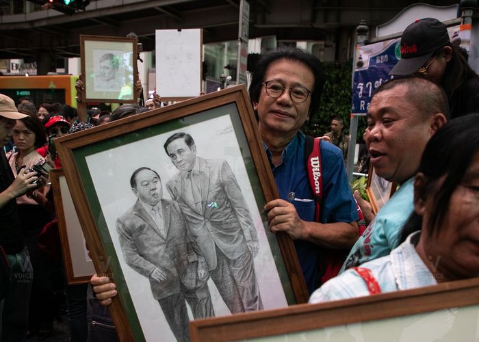 หมอทศพร นัดจุดเทียนสันติภาพกลางราชประสงค์ - แถลงการณ์หยุดทำร้ายนักกิจกรรม