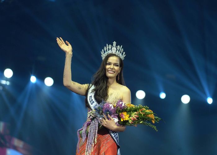 เป็นไปตามคาด ‘ฟ้าใส ปวีณสุดา’ คว้าตำแหน่งมิสยูนิเวิร์สไทยแลนด์ 2019