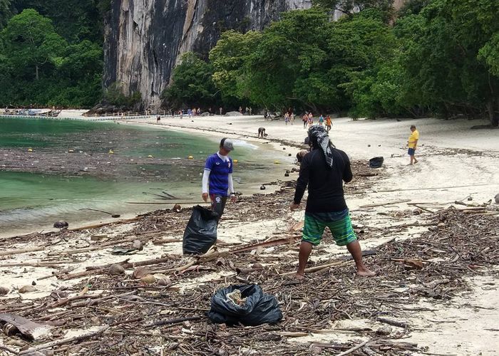 กรมอุทยานฯ เผยช่วงมรสุมทำขยะเกลื่อนหาด ยันมีมาตรการจัดการ