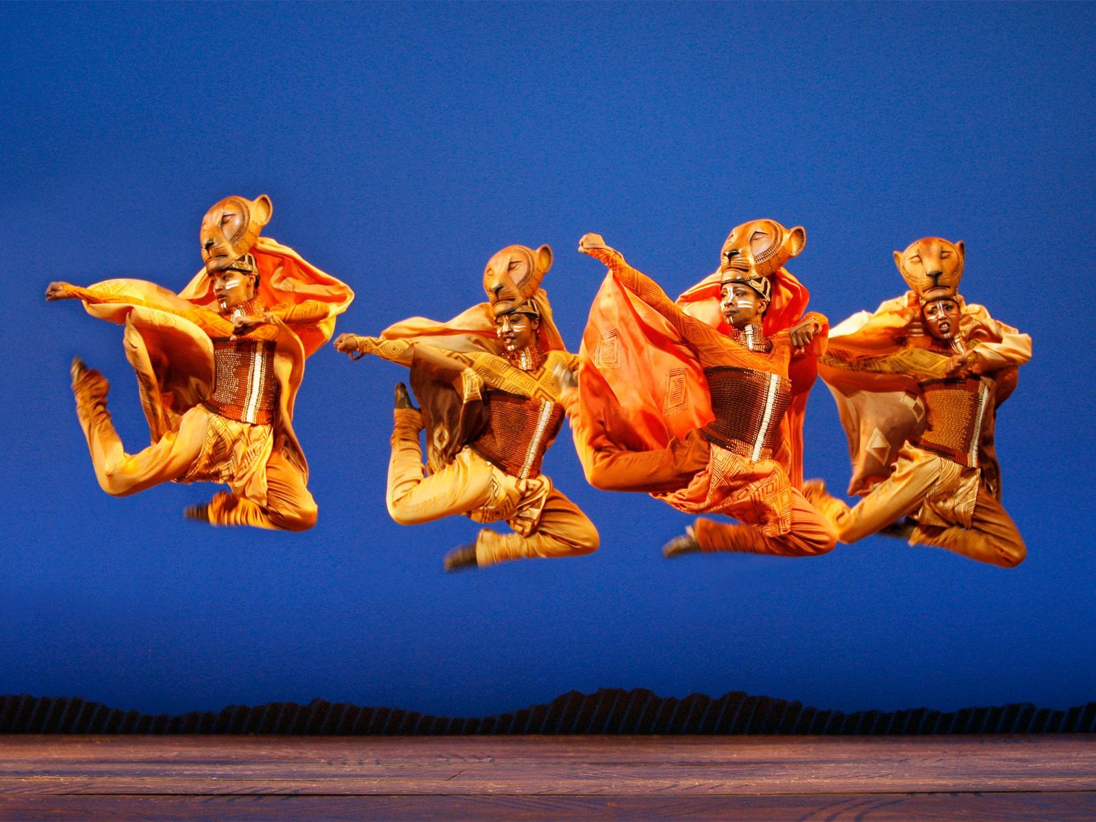 Lionesses - THE LION KING - Photo by Joan Marcus.jpg
