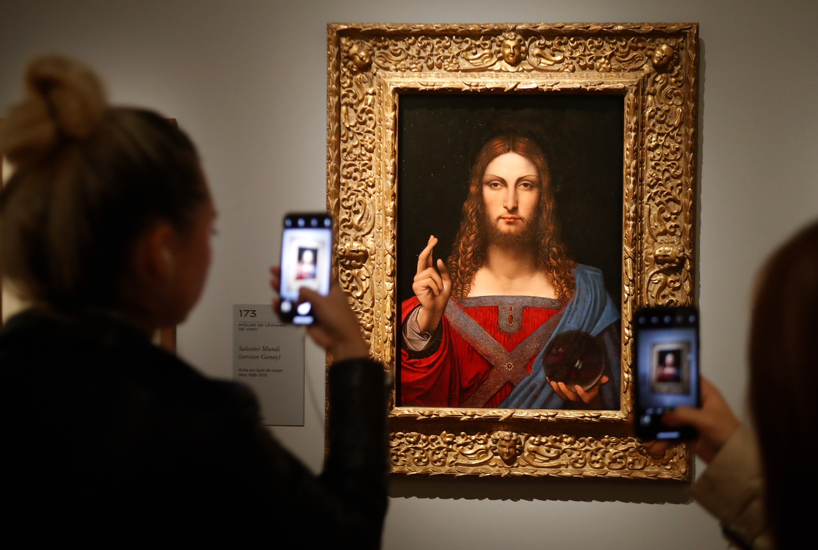 AFP-ผลงานลีโอนาร์โด ดาวินชี-Leonardo da Vinci-Louvre-ลูฟร์-ซัลวาตอร์มุนดี.jpg