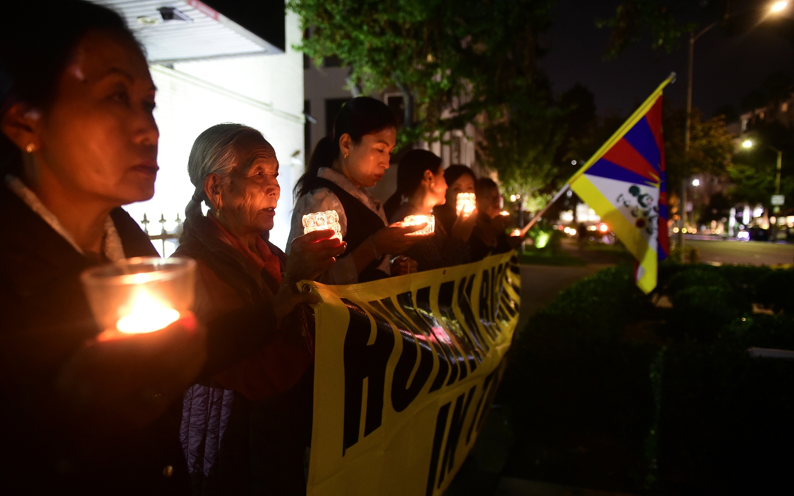  AFP-ชาวทิเบตรำลึกถึงพระและประชาชนในทิเบตที่เผาตัวเองประท้วงรัฐบาลจีนแผ่นดินใหญ่-2