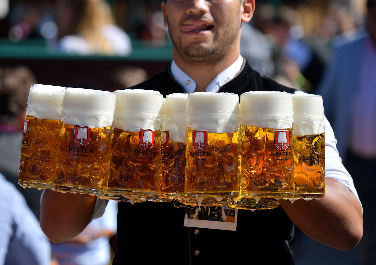 เยอรมนี เบียร์ แอลกอฮอลล์ เครื่องดื่ม.jpg