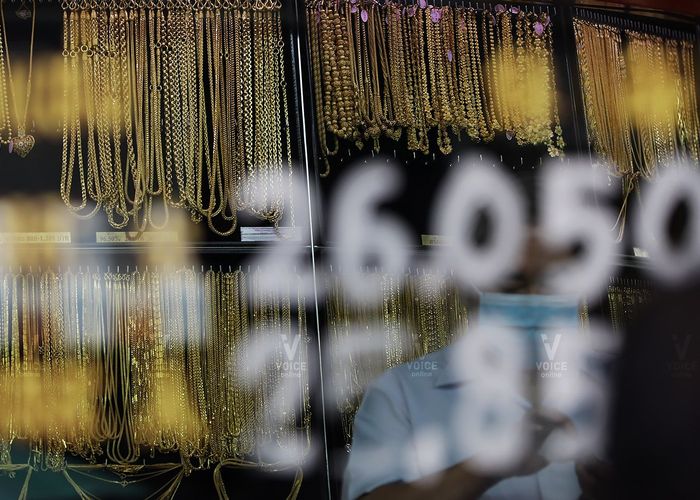 'ทอง' เปิดตลาดต้อนรับวันแม่ หล่นฮวบ 1,400 บาท