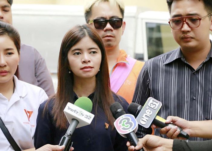 ‘สุทธวรรณ ก้าวไกล’ บี้กรมศิลป์เร่งหา ‘อนุสาวรีย์พิทักษ์ รธน.’ เตือนนิ่งเฉย ผิดละเว้น