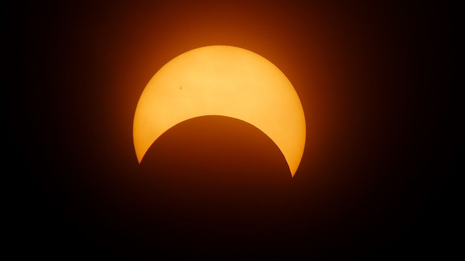 eclipse-1871740_1920.jpg