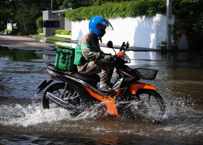 ทั่วไทยโอกาสเกิดฝน 40-80% อิทธิพลจากร่องมรสุมพาดผ่าน