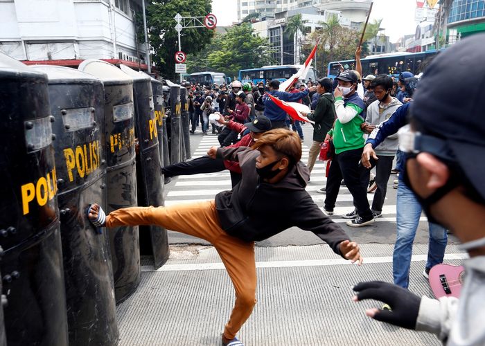 "กฎหมายไม่เป็นธรรม" ชนวนประท้วงเดือดอินโดนีเซีย