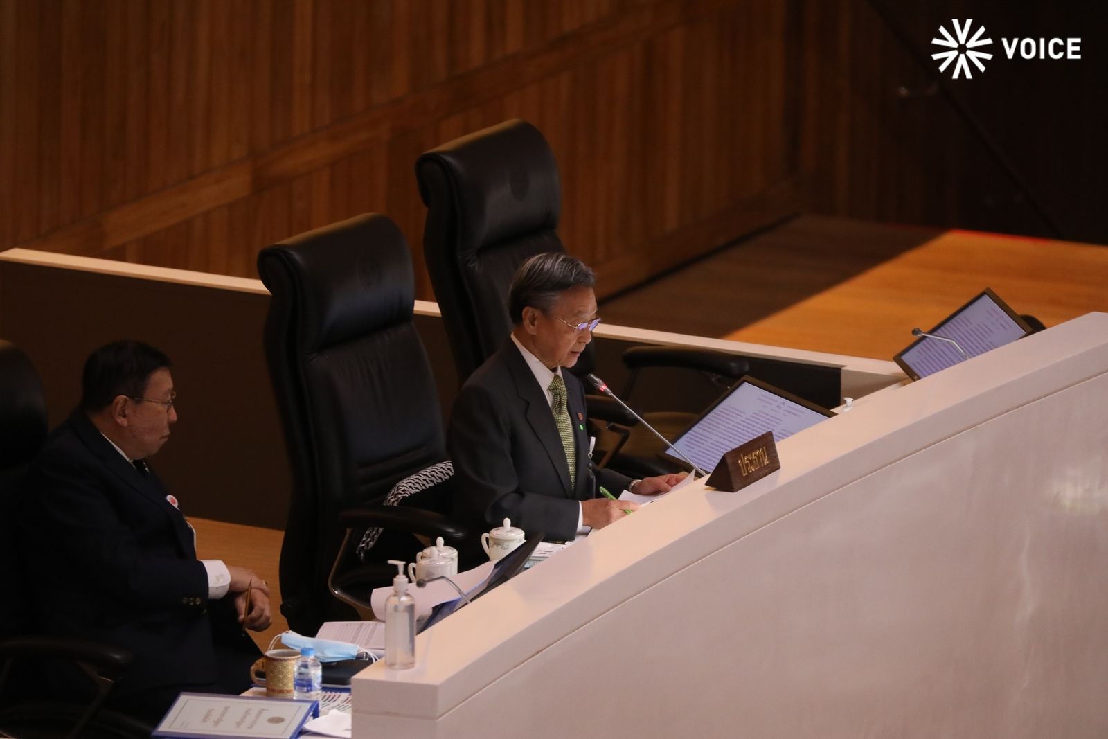 ชวน พรเพชร ประชุมรัฐสภา​_2กกกก01118_11.jpg