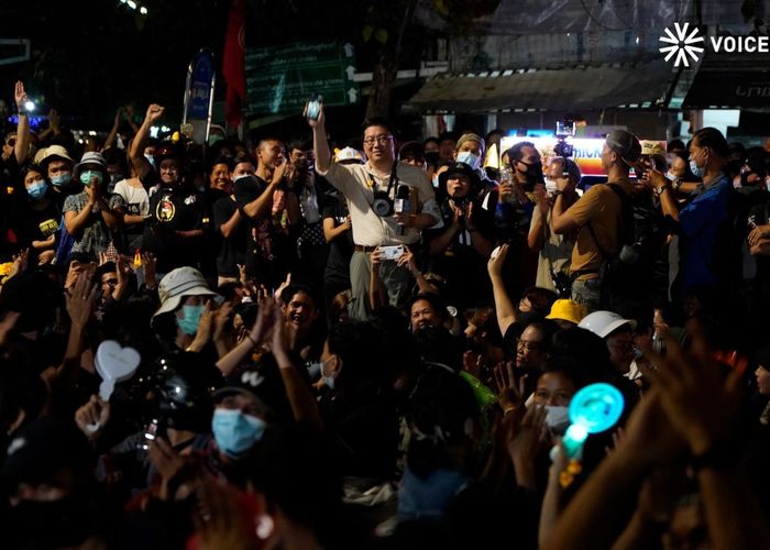 'ศิโรตม์' โพสต์ตำรวจส่งหมายเรียกครั้งที่ 2 ระบุชัดเป็น 'ผู้ต้องหา'