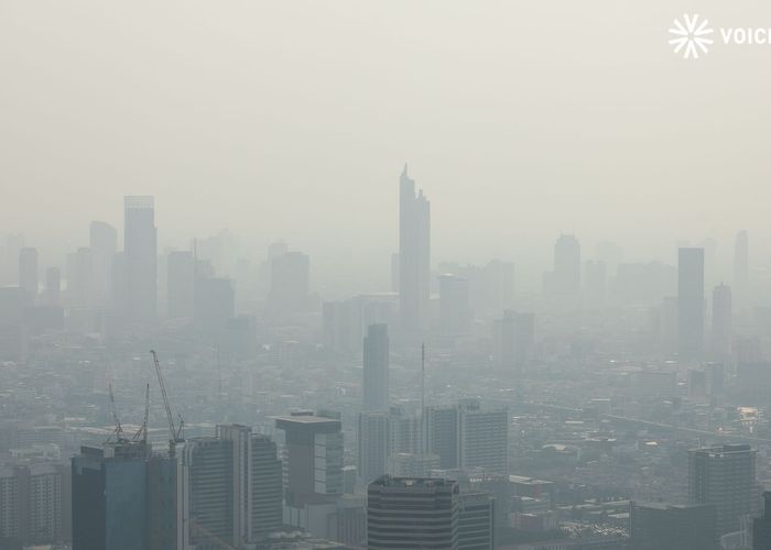 ปี 2564 คนกรุงเทพฯ สูดฝุ่นพิษ PM 2.5 เท่ากับการสูบบุหรี่ 1,261 มวน ลดลง 9 มวนจากปี 2563