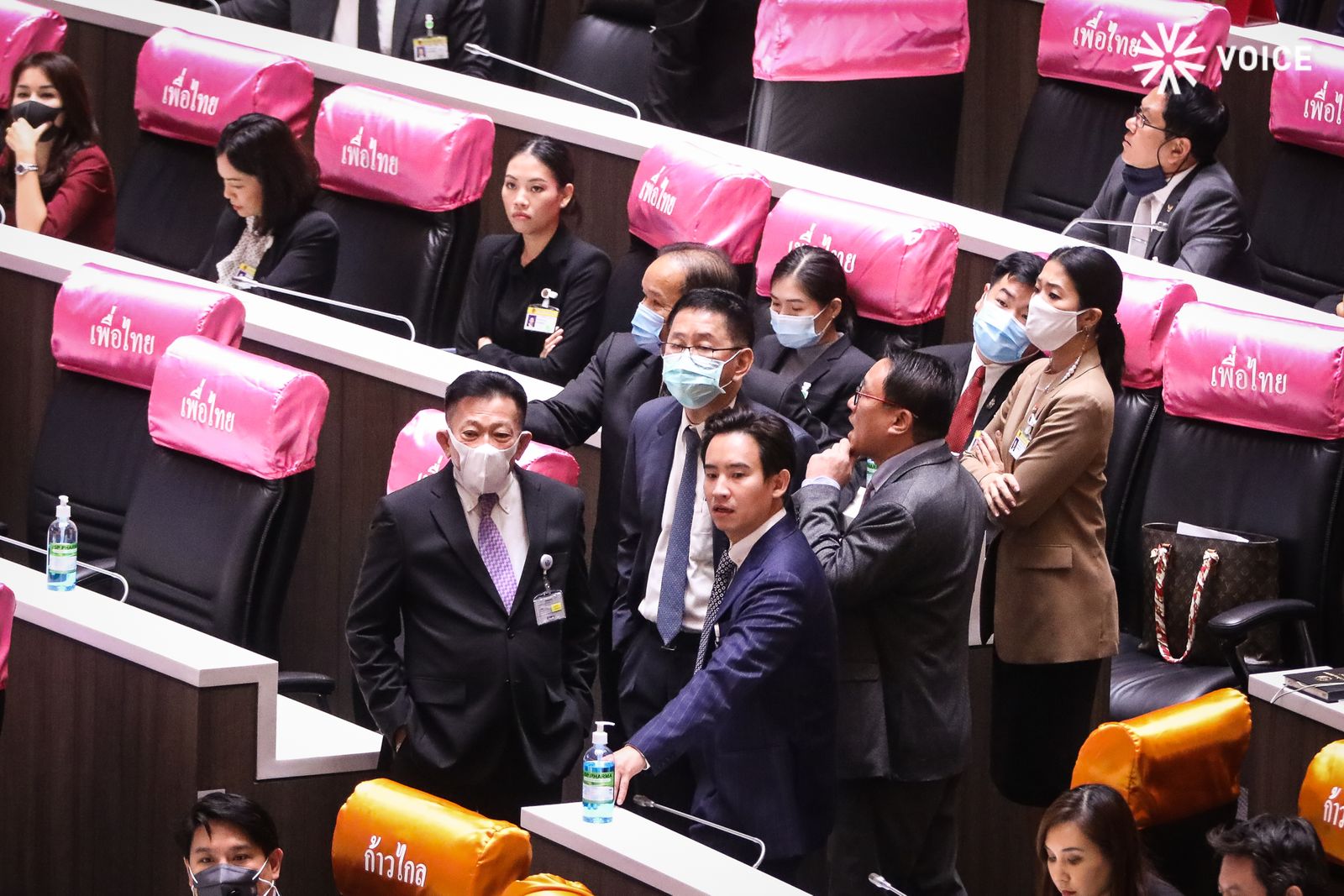 สมพงษ์ เพื่อไทย ฝ่ายค้าน ก้าวไกล พิธา  รัฐสภา ส่งศาลรัฐธรรมนูญตีความร่างแก้ไขรัฐธรรมนูญ 48E-3701-418C-9E50-F3B307247F12.jpeg