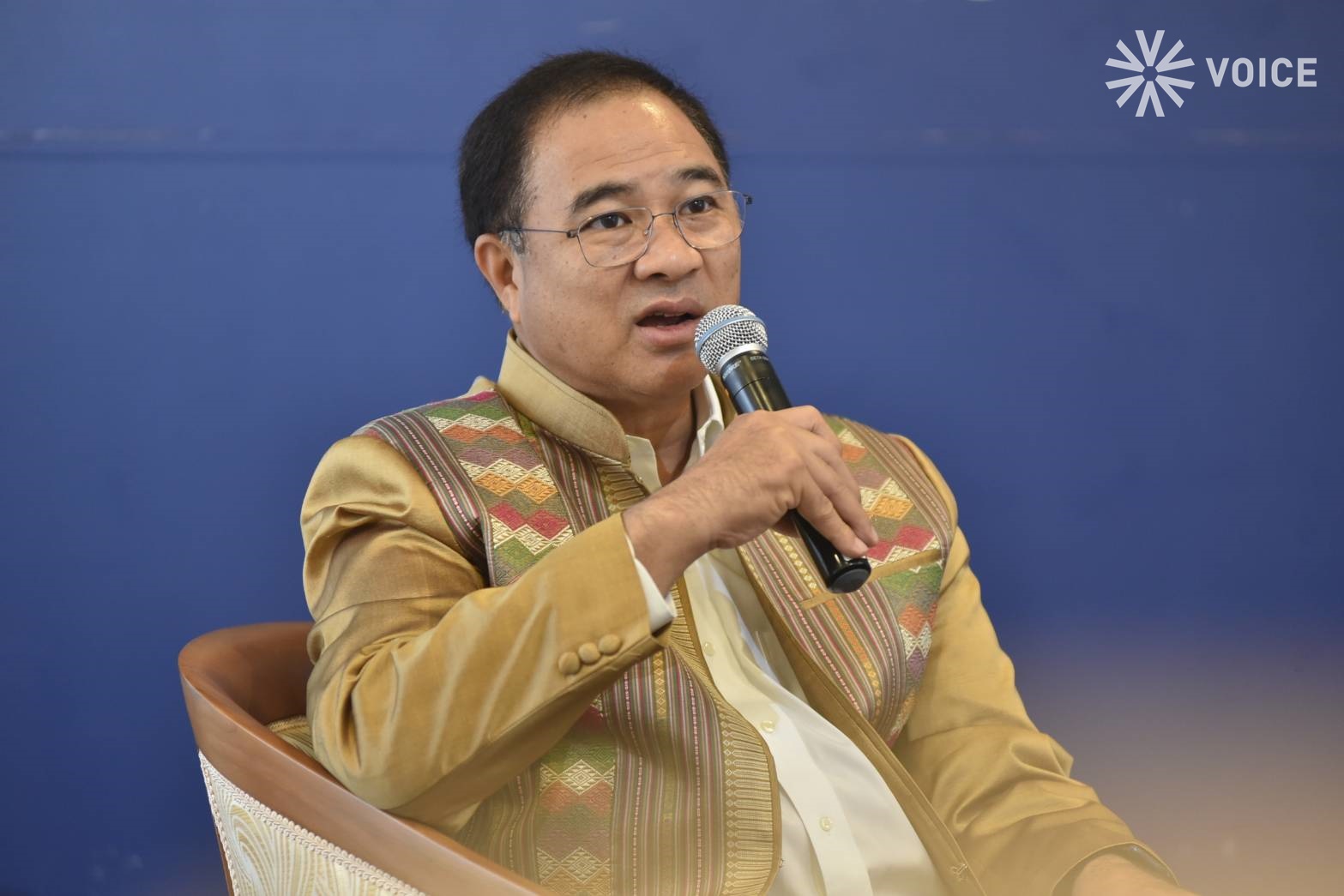 กลินท์ สารสิน