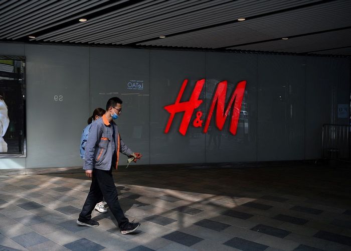 จีนบอยคอต 'Nike - H&M' หลังแบรนด์ดังแสดงจุดยืนไม่ใช้ 'ฝ้ายซินเจียง'