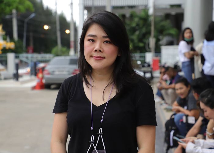 'ชาวเน็ต' เผยคลิปขออภัย 'ชยิกา วงศ์นภาจันทร์' อดีตที่ปรึกษา รมว.กต. และตระกูลชินวัตร ฐานกล่าวหาไส้ศึก