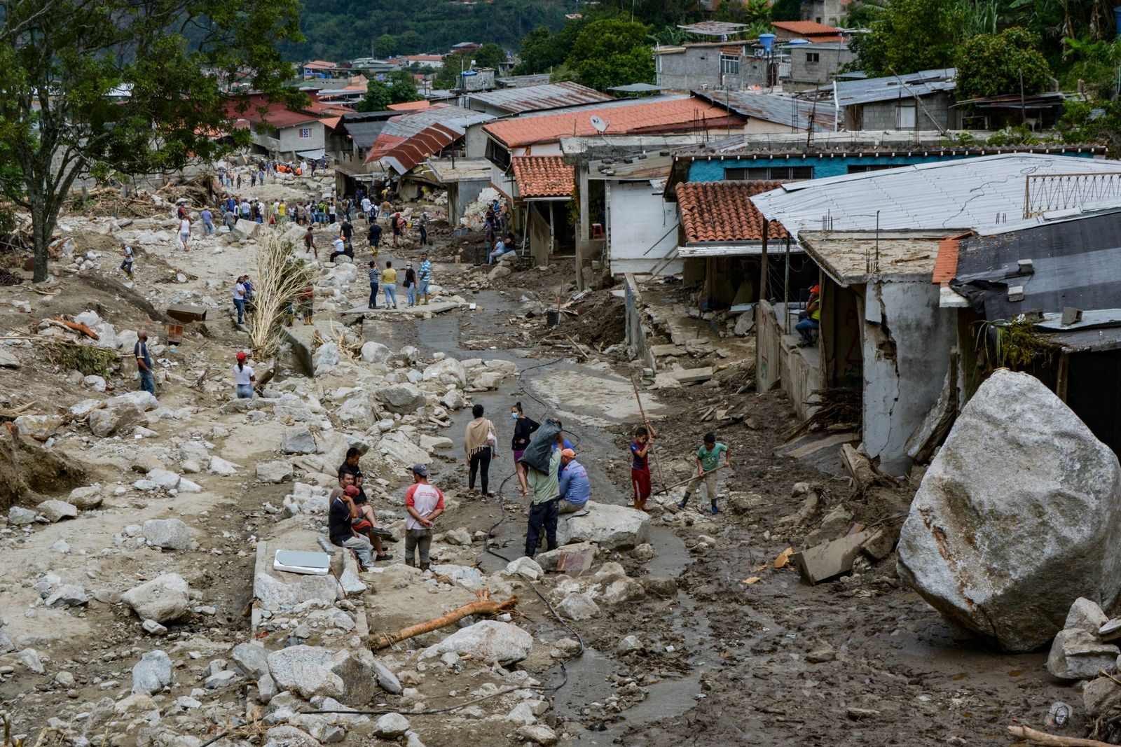 AFP - ฝนตก โคลนถล่ม เวเนซุเอลา