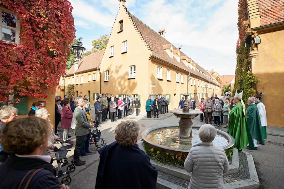 Fuggerei ฟุกเกอร์ไรน์ บ้าน เคหะชุมชน สวัสดิการสังคม เยอรมนี 