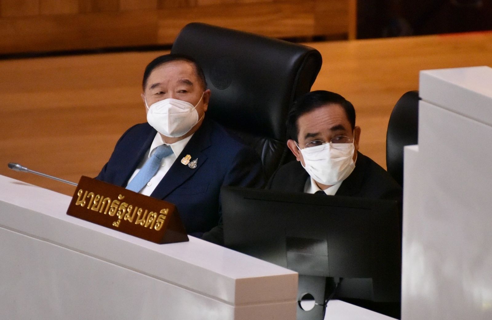 ประยุทธ์ ประวิตร สภา อภิปรายไม่ไว้วางใจ 33C-1D6E6B617870.jpeg