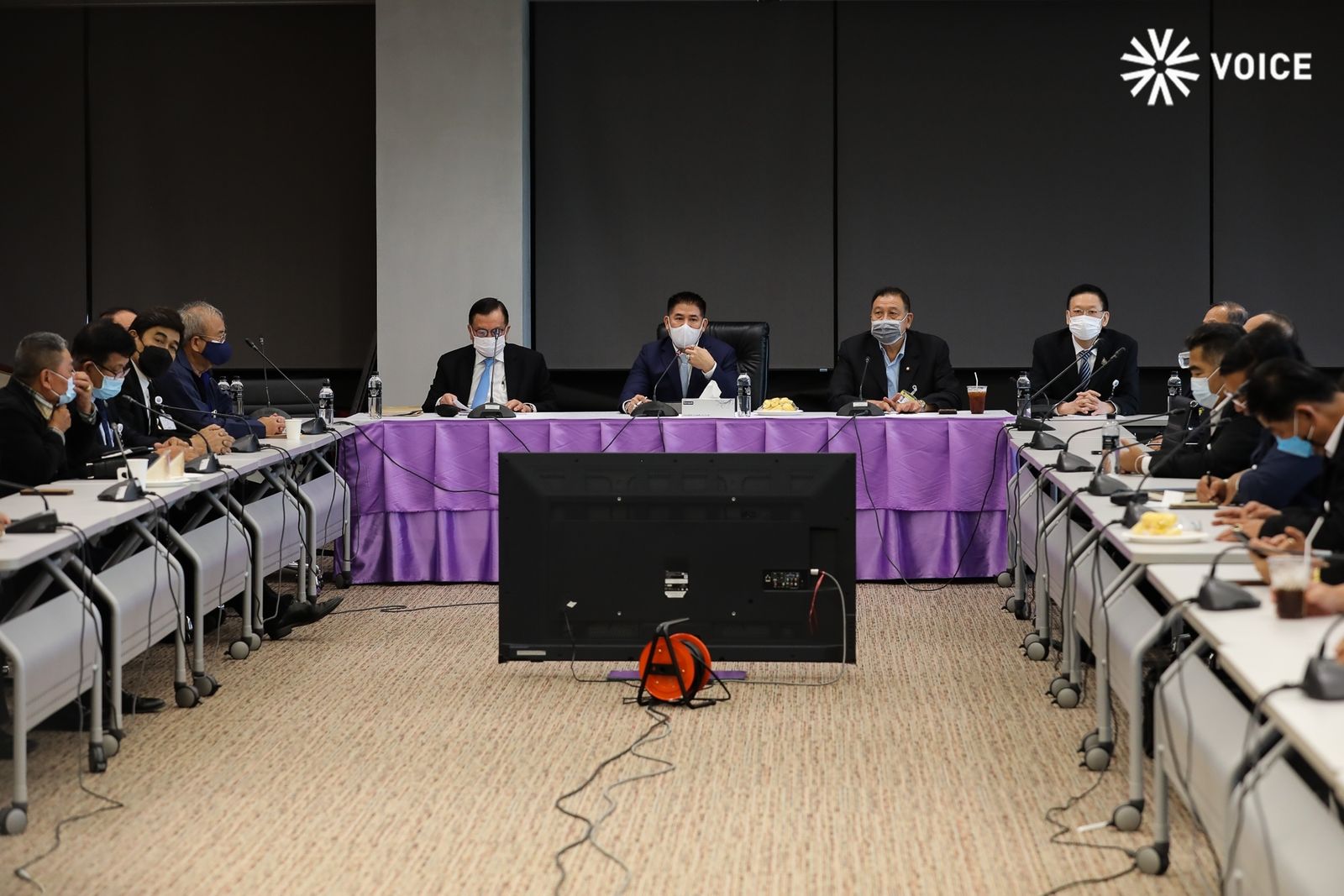 ธรรมนัส วิชญ์ เทพหัสดิน พลังประชารัฐ  วิรัช ประชุม พปชร._210923_14.jpg