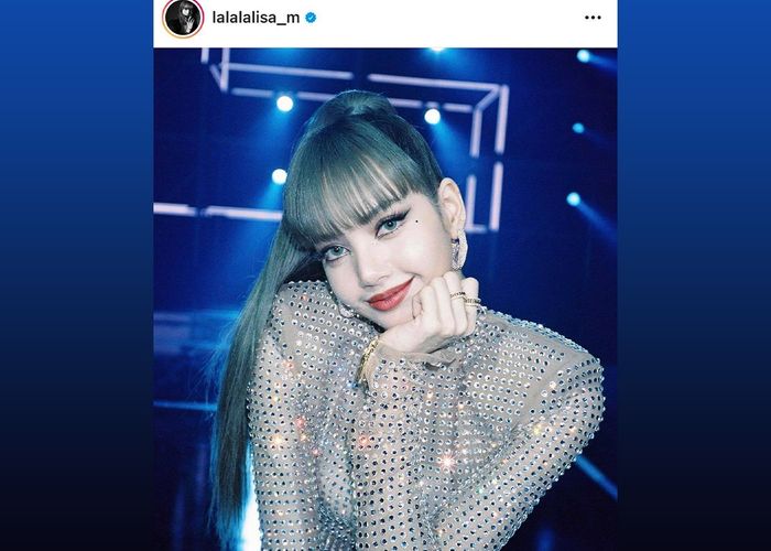 ผลงานใหม่ ลิซ่า 'LALISA' ทุบสถิติโลก ยอดวิวทะลุ 100 ล้านใน 2 วัน โค่นแชมป์เก่าอย่าง 'เทย์เลอร์ สวิฟต์'