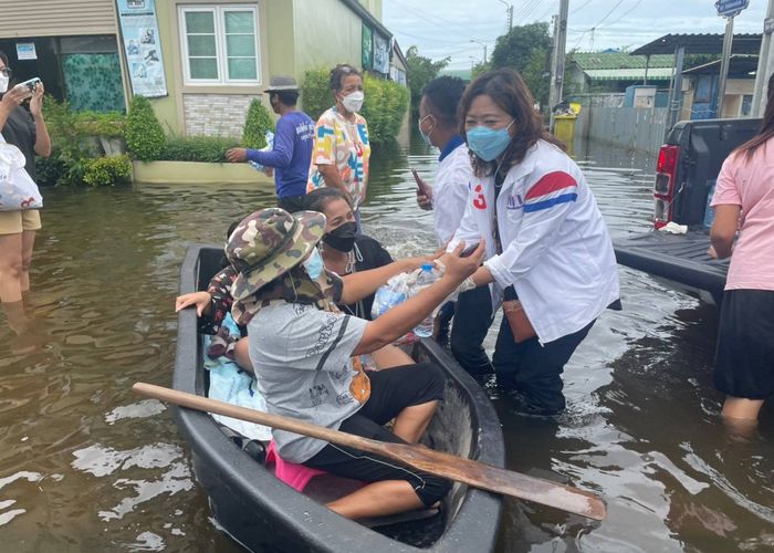 ‘เพื่อไทย’บี้ 'ประยุทธ์' แก้น้ำท่วมสมุทรปราการ รื้อระบบบริหารจัดการน้ำ